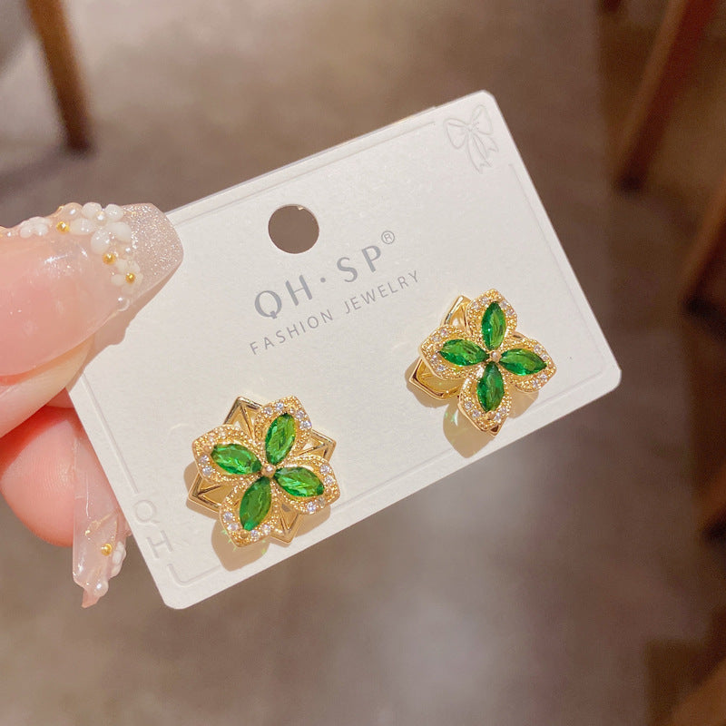 Green Zircon Rotating Four-Leaf Clover Earrings