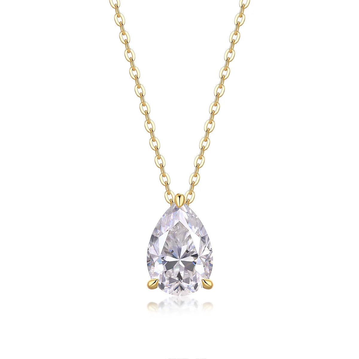 Fashionable Diamond Pendant Necklace