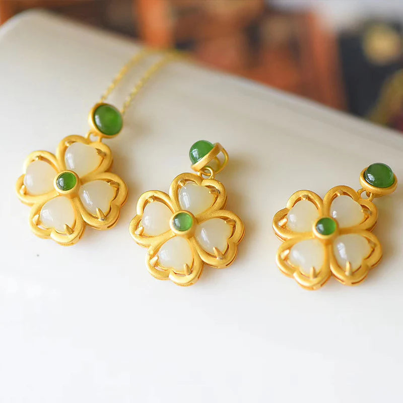 Golden Hetian Jade Clover Green Agate Pendant Necklace